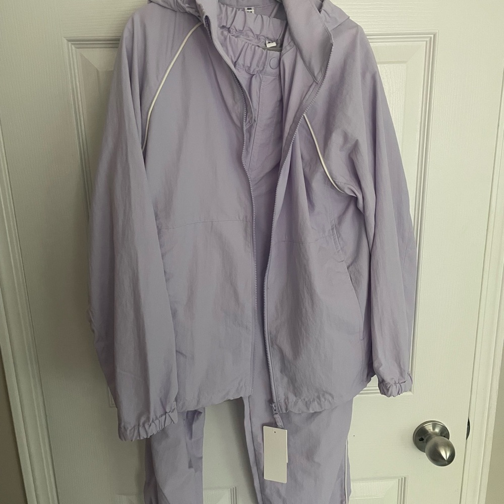 Uniqlo Kids Lavender Joggers and Jacket Set